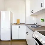 Airport Orange Appartement *